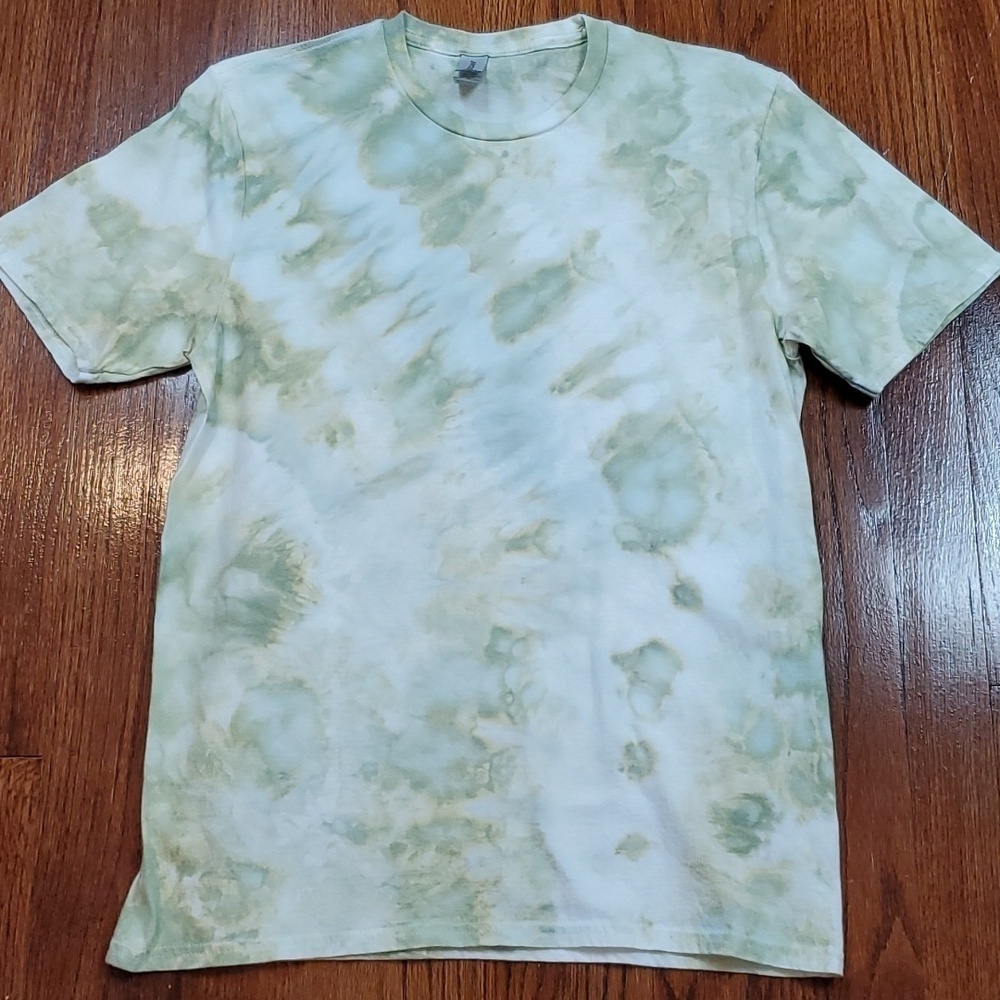 Manacotti tye die tshirt M